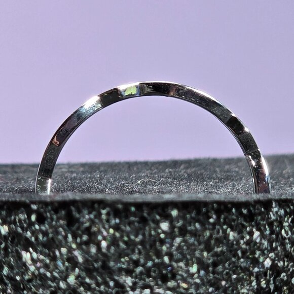 Infinity‎ Pattern Band Ring Size 9.5 (NWOT) - Picture 3 of 5